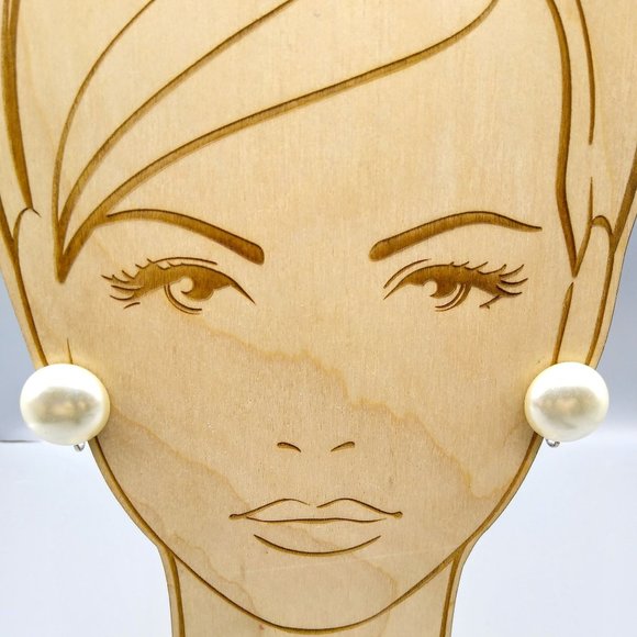 Elegant Faux Pearl Button Earrings, Classic Vintage Chic Clip Ons - Picture 1 of 4